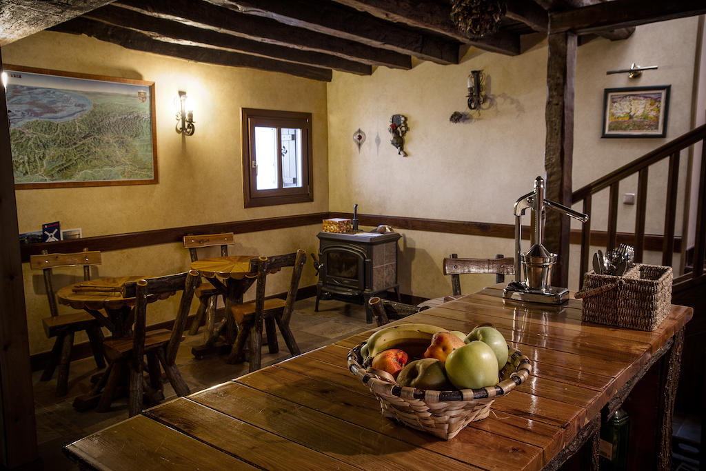 Maison d'hôtes Aterbe à Leintz-Gatzaga Extérieur photo